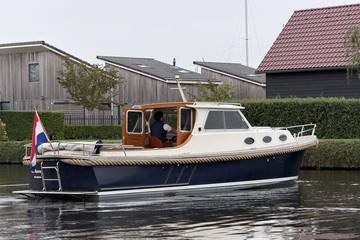 Maril 900 Classic